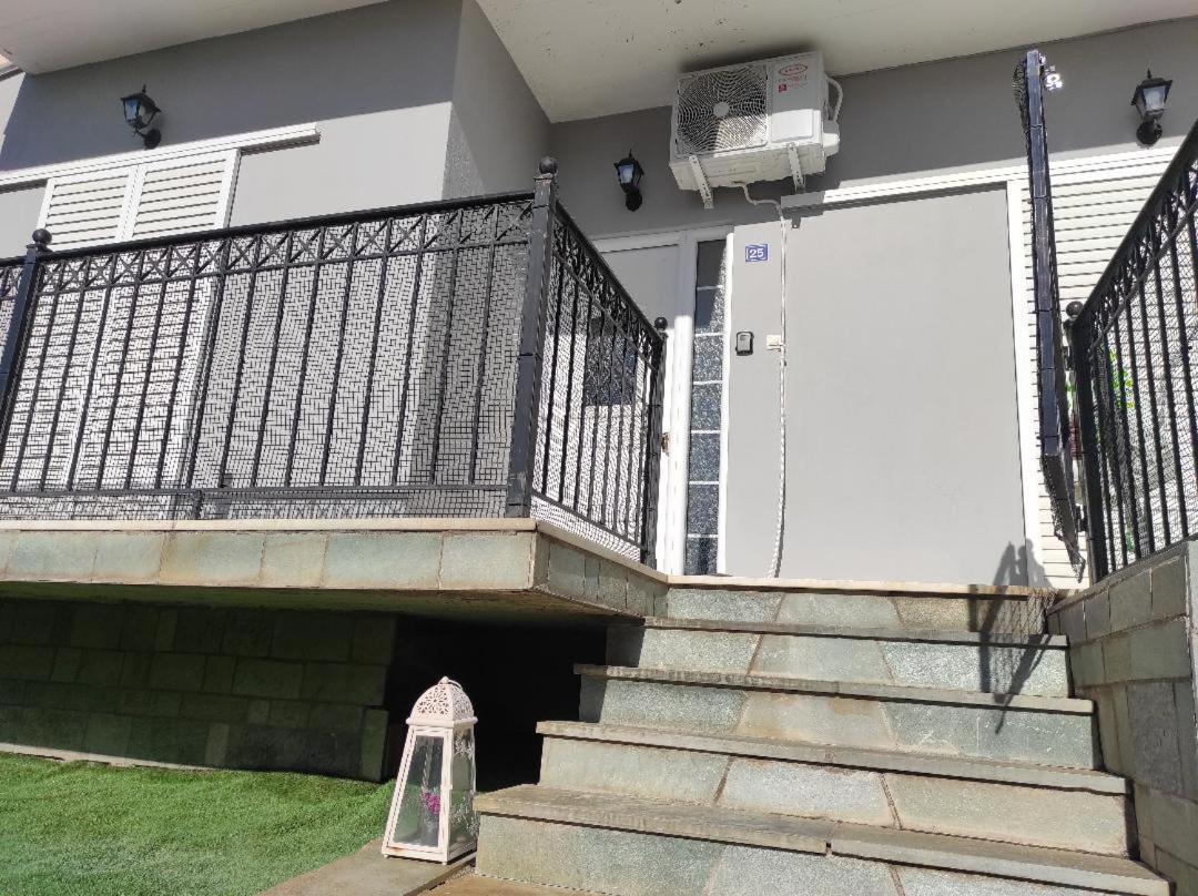Nasos Apartment Meteora Kalambaka Esterno foto